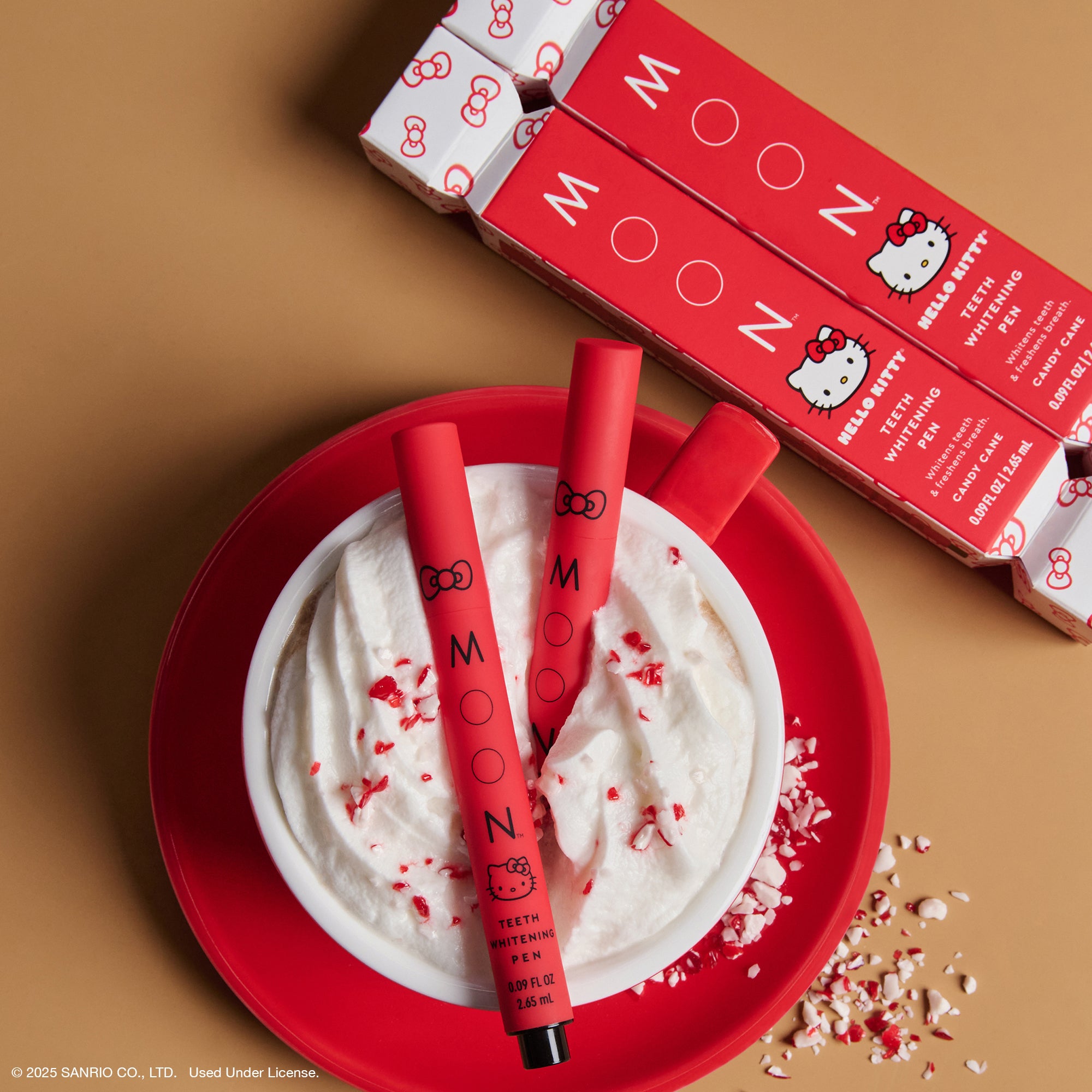 Hello Kitty x MOON Oral Beauty Whitening Pen Duo (Candy Cane) - Image 4