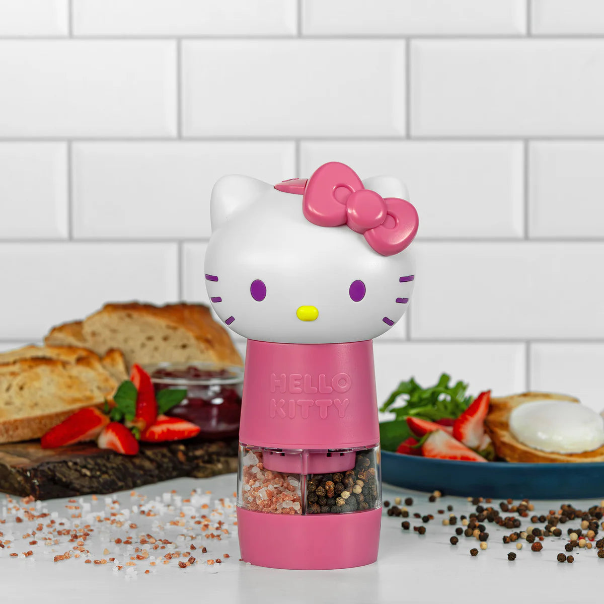 Hello Kitty One-Touch Salt & Pepper Grinder - Image 3