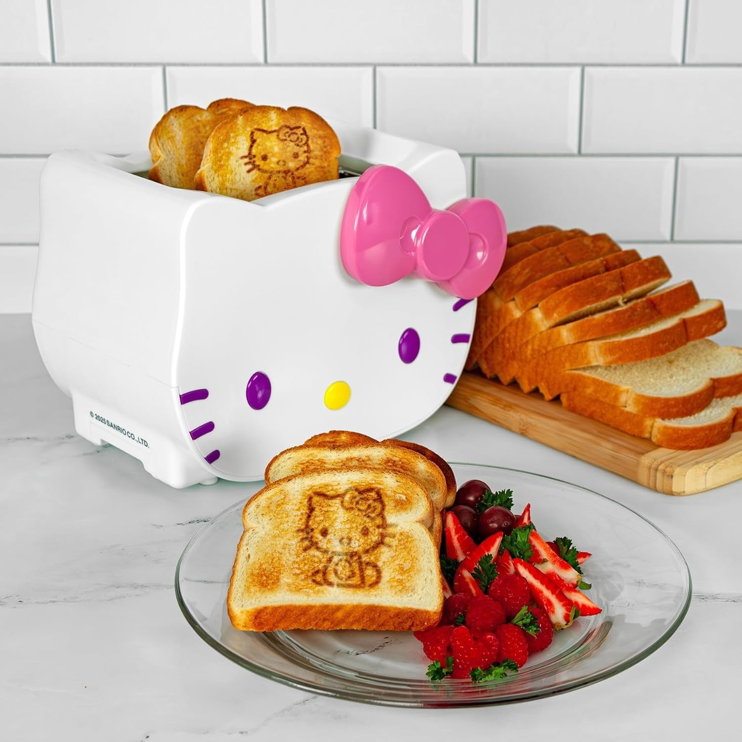 Hello Kitty Deluxe 3D Toaster - Image 2