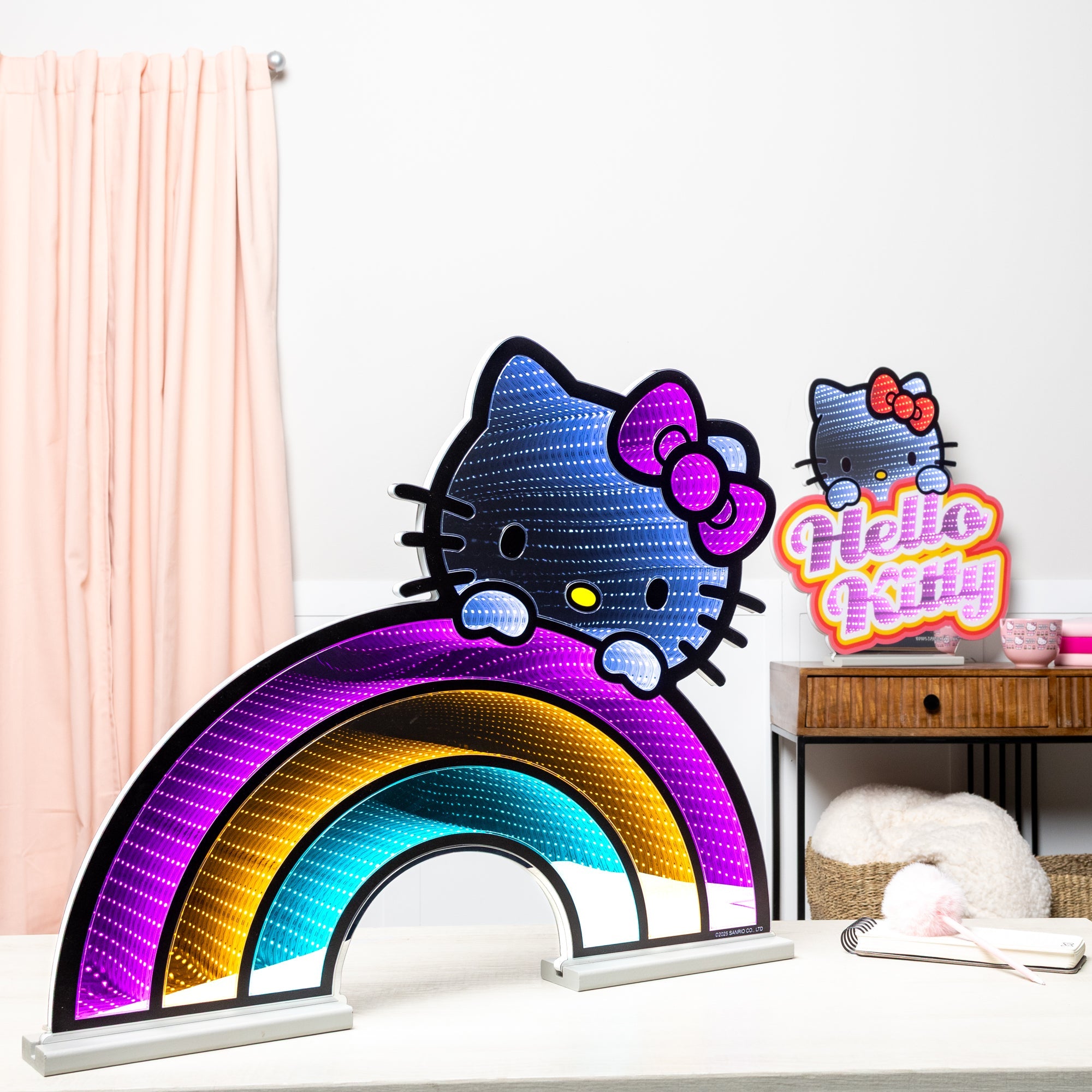 Hello Kitty 24 Rainbow Decorative Ekkolight Infinity Light - Image 2