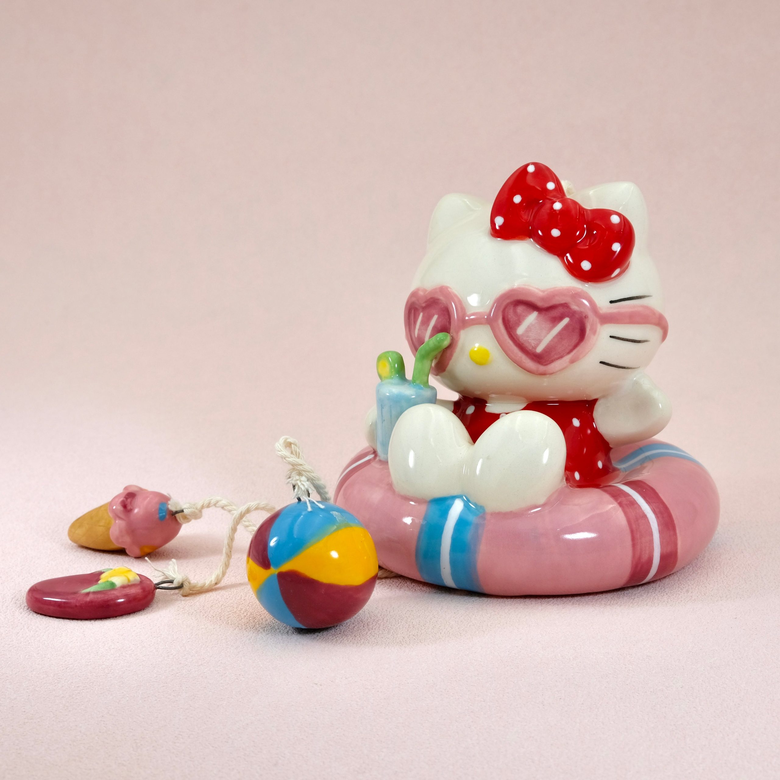Hello Kitty Beach Fun Ceramic Wind Chime - Image 3