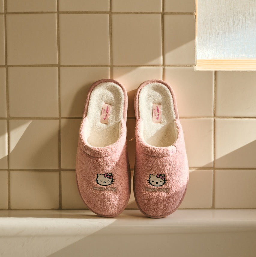 Hello Kitty x Brunch Essential Slipper (Pink Berry) - Image 2