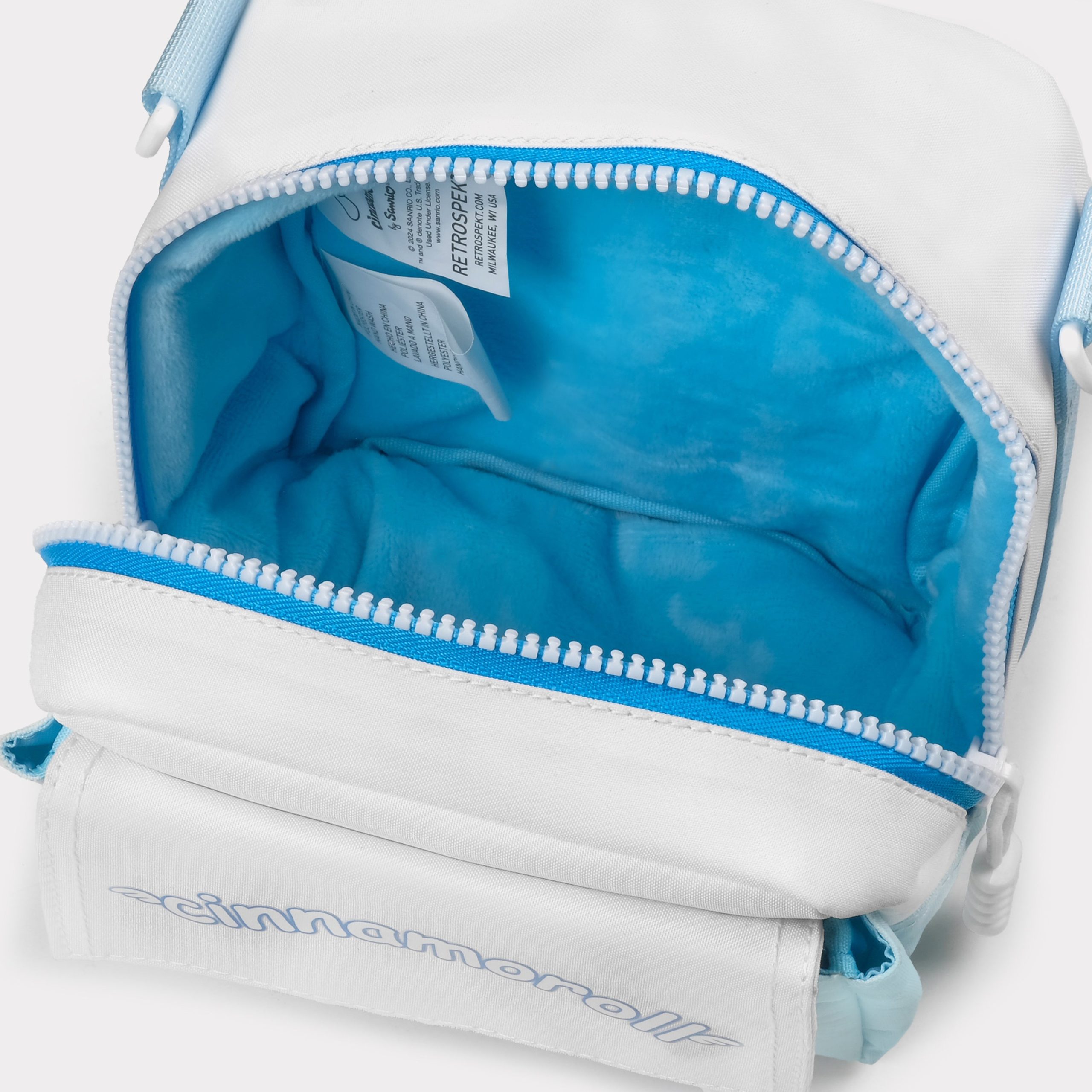Cinnamoroll Classic 600 Instant Camera Bag - Image 4