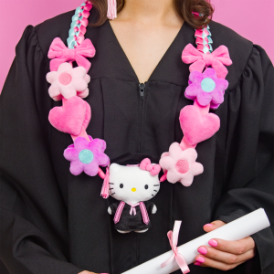 Hello Kitty 21 Graduation Mascot Plush Lei