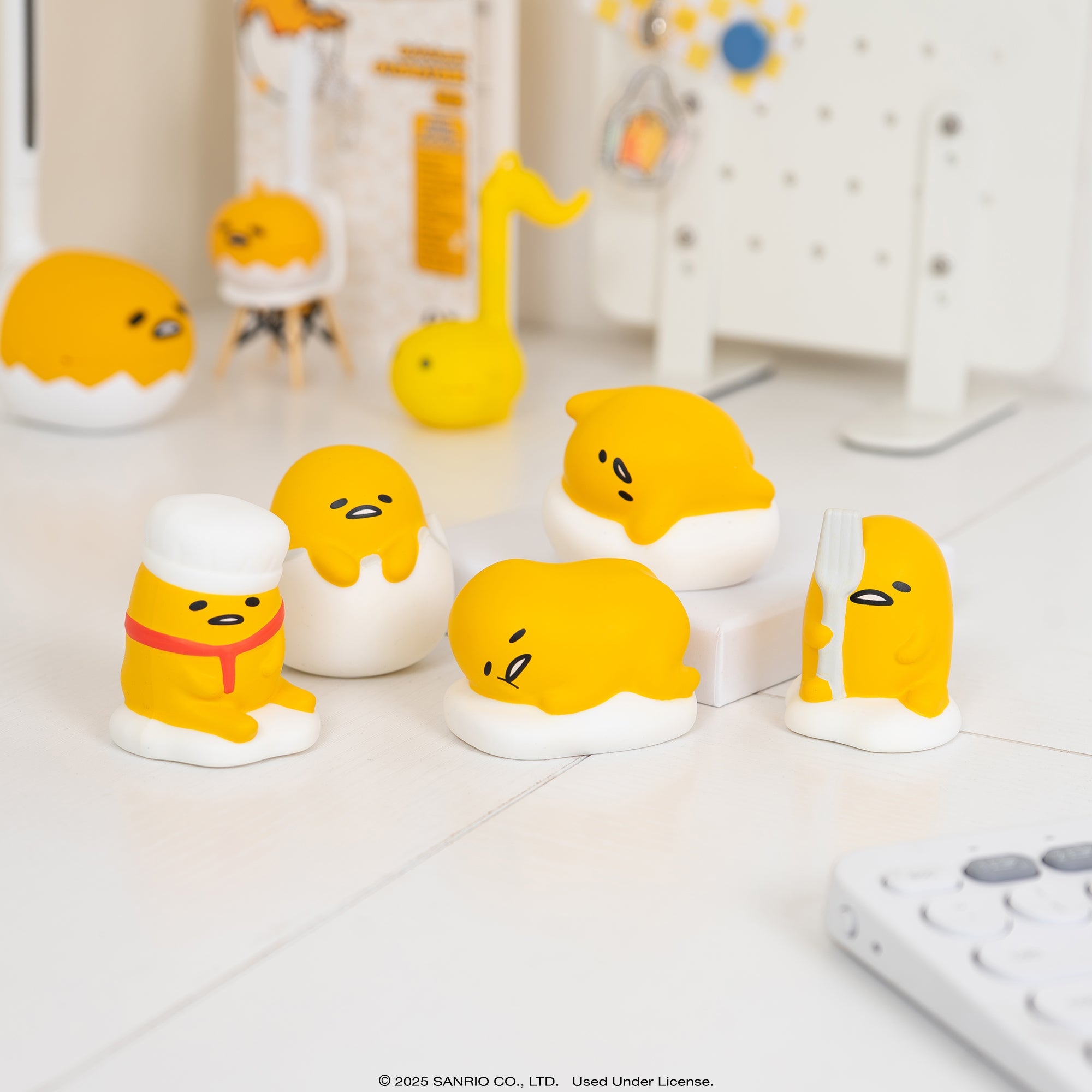 Gudetama SquiSHU Capsule (Series 2) - Image 2
