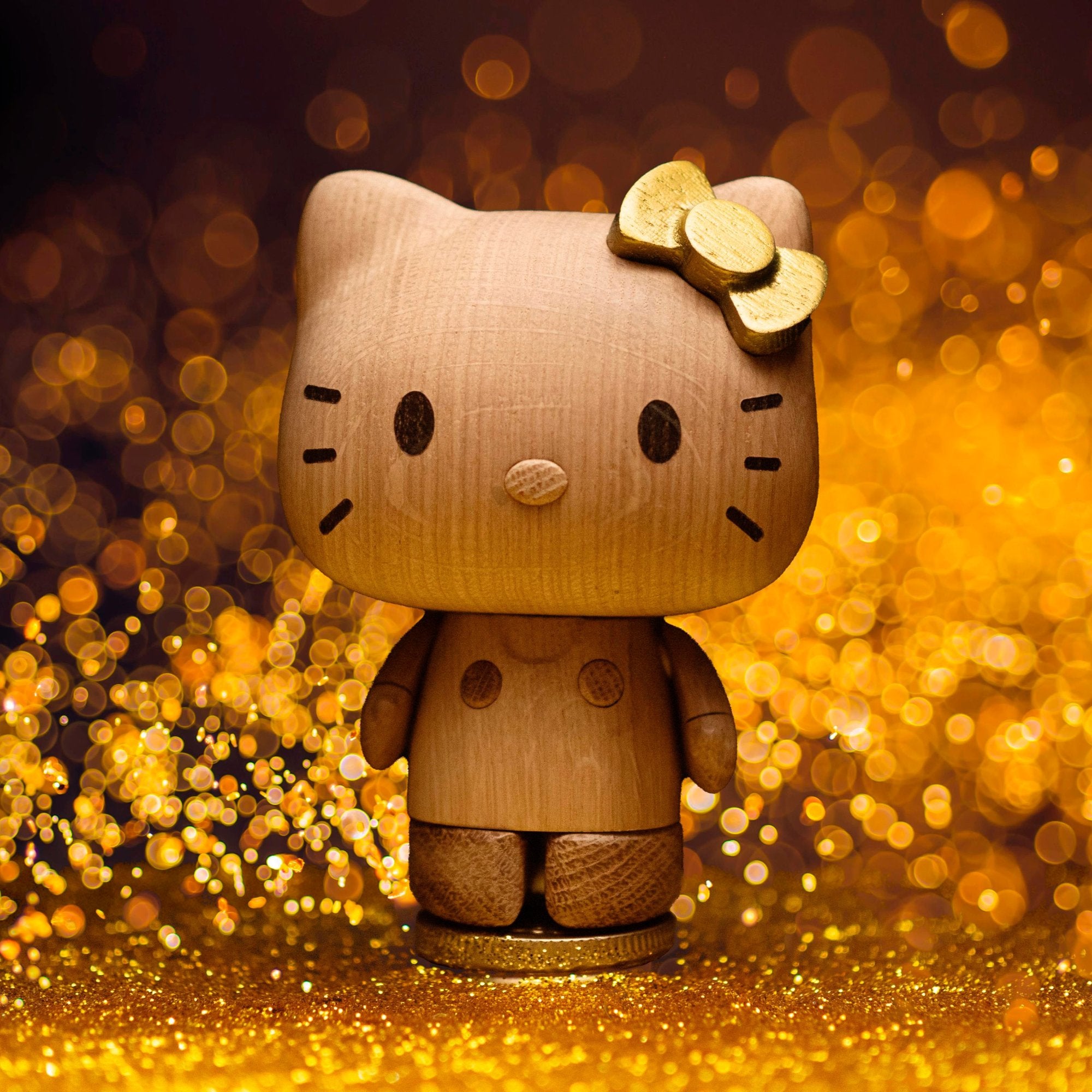 Hello Kitty x Boyhood Limited Edition Oak Figurine (50th Anniversary) - Image 2