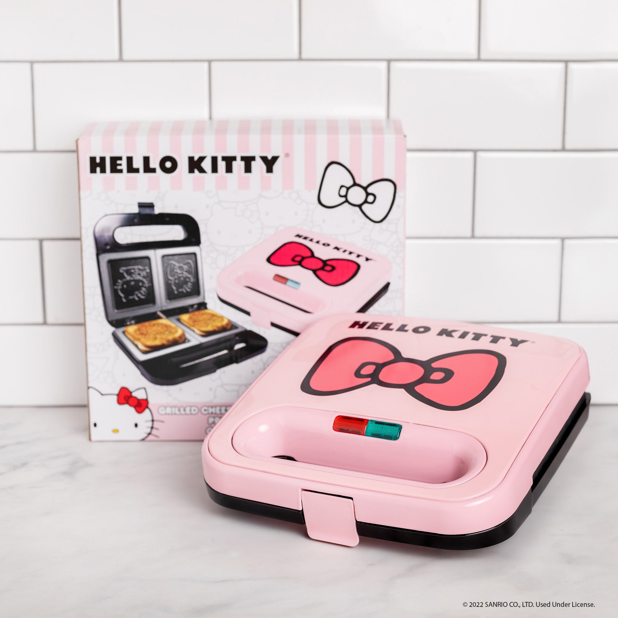 Hello Kitty Bow Sandwich Maker (Pink) - Image 4