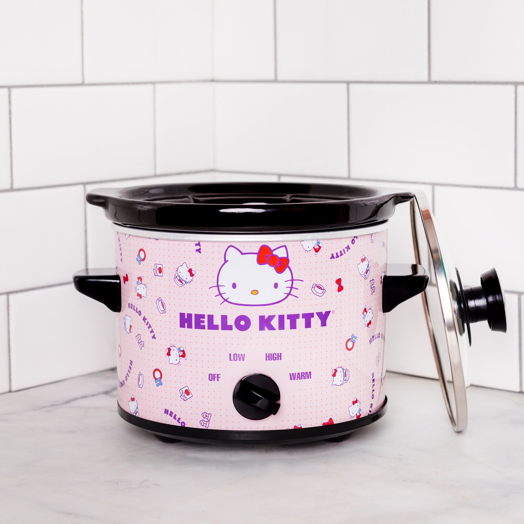Hello Kitty 2-Quart Slow Cooker - Image 4