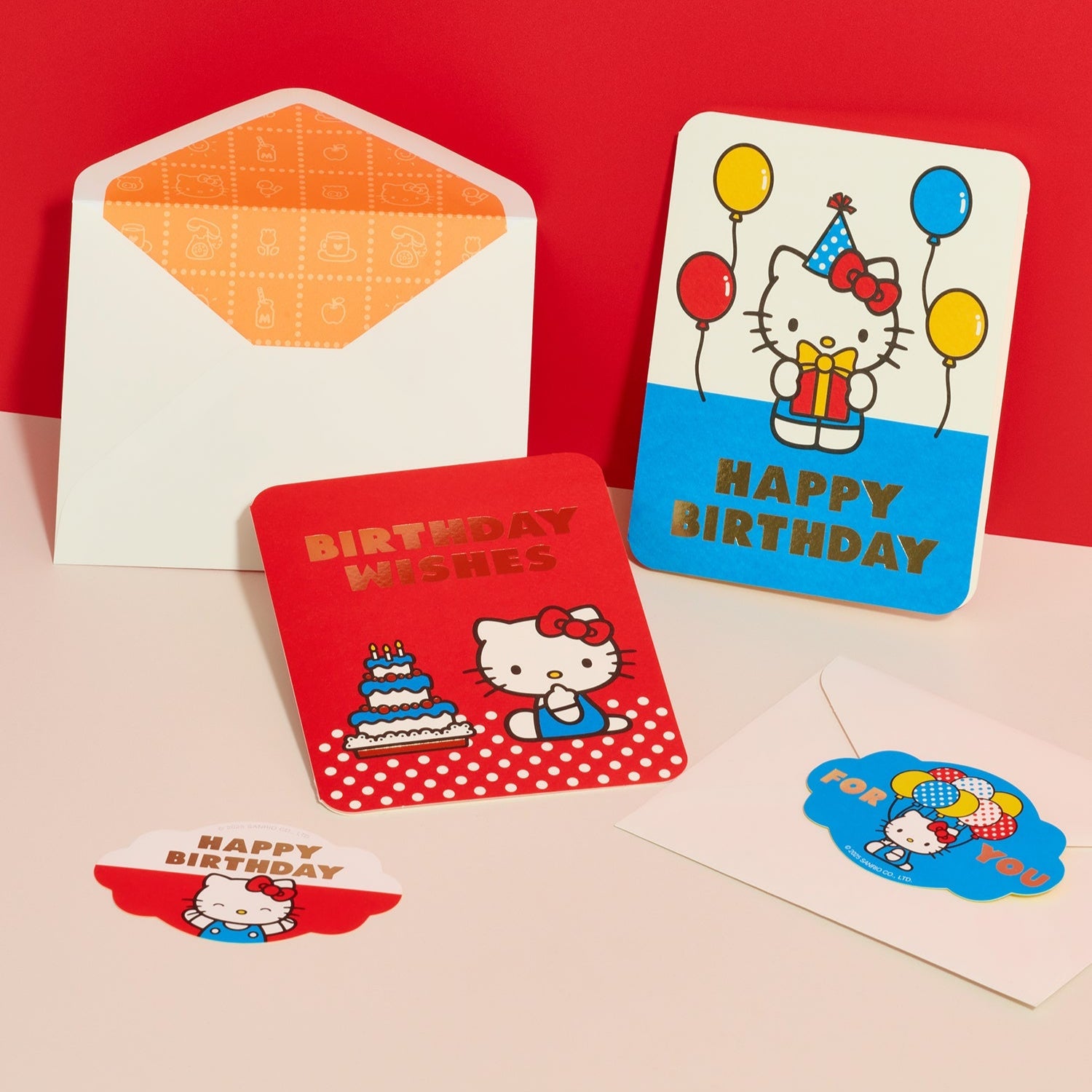 Hello Kitty x Studio Oh! Retro Red Birthday Wishes Deluxe Greeting Card - Image 3