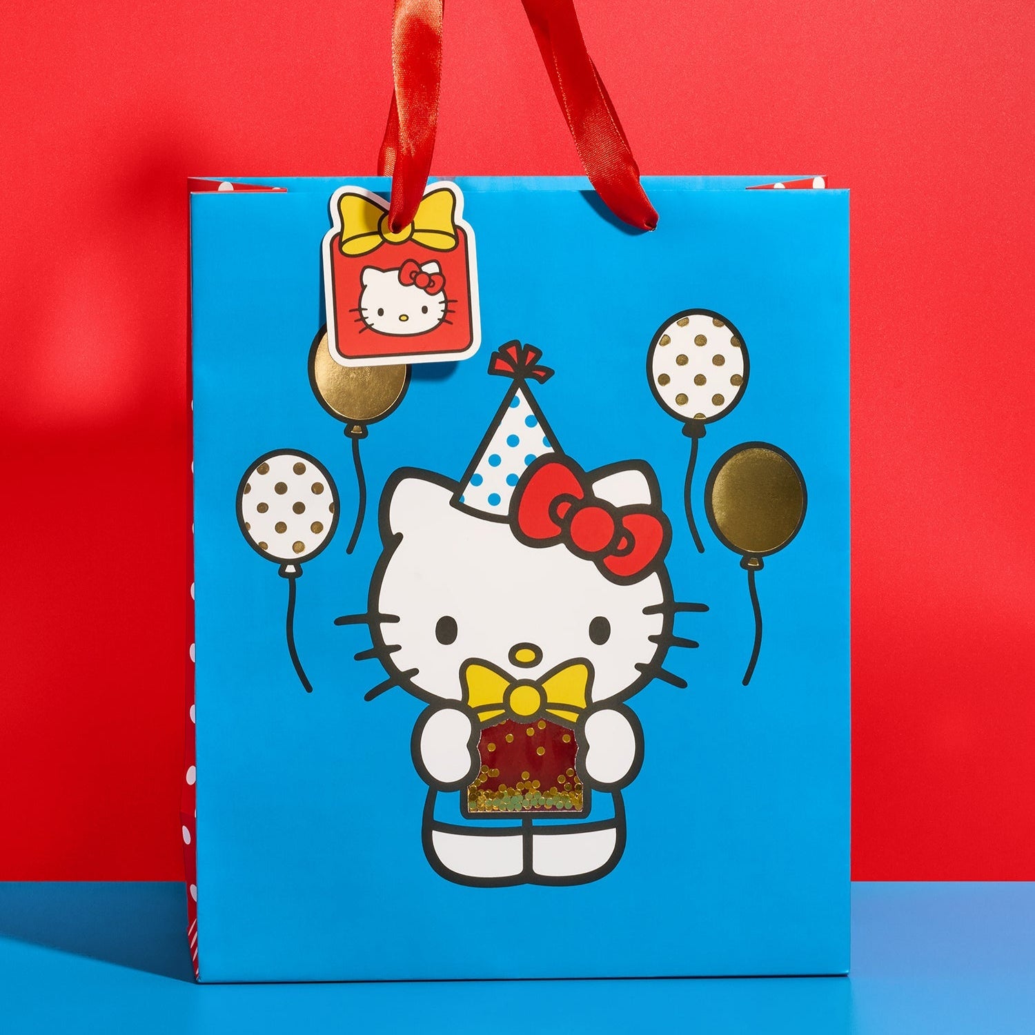Hello Kitty x Studio Oh! Retro Red Balloons Gift Bag (Large) - Image 2