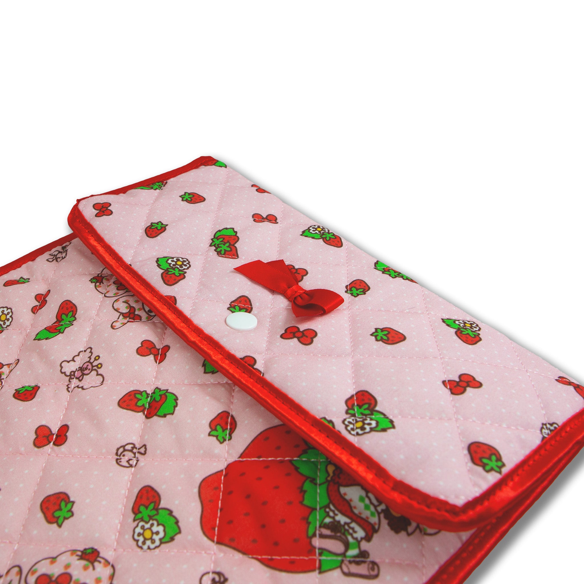 My Melody x Sonix Strawberry Shortcake Quilted Laptop Sleeve - Image 4