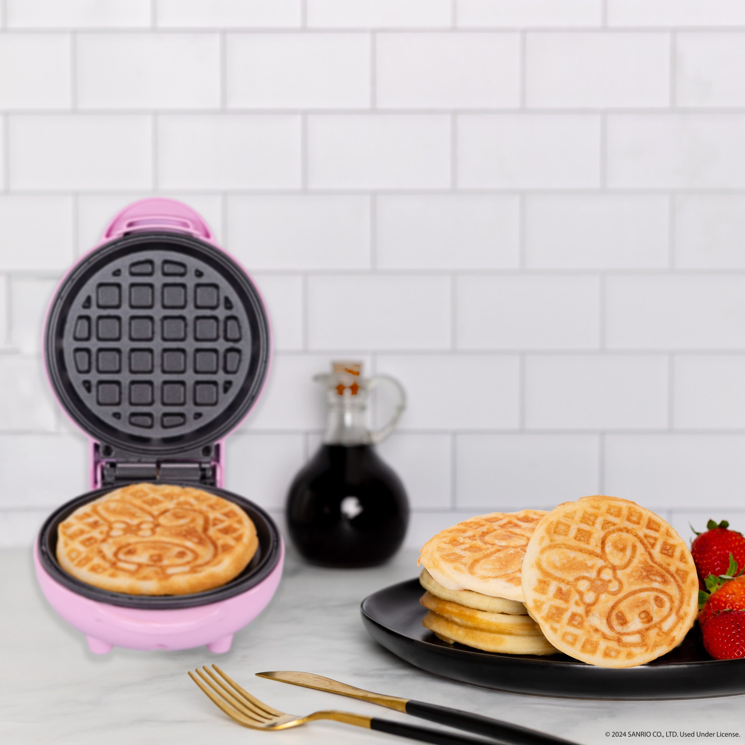 My Melody Mini Waffle Maker - Image 2