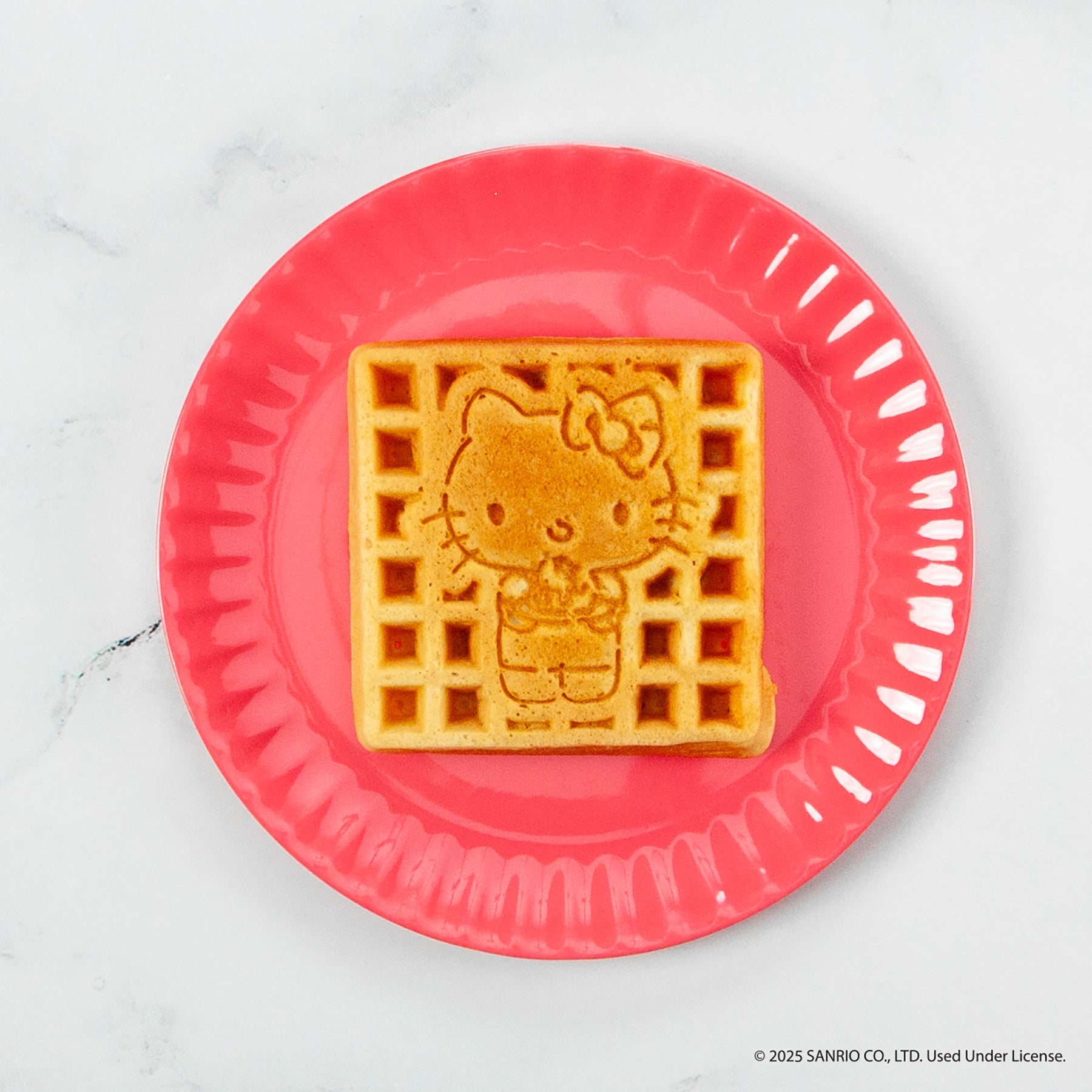 Hello Kitty Deluxe Waffle Maker (Red) - Image 5