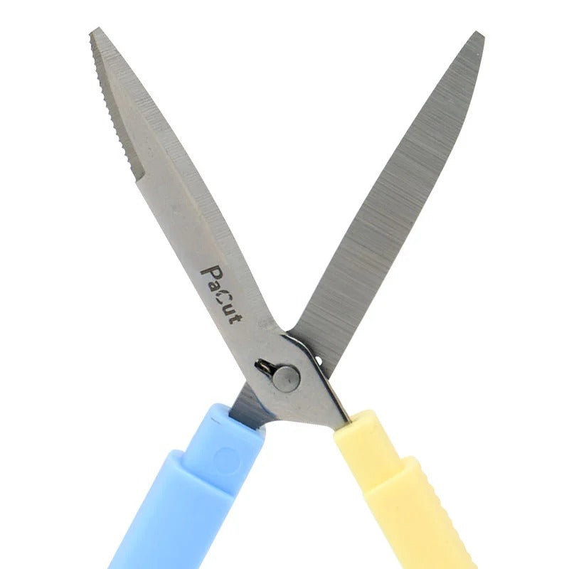 Cinnamoroll Gingham Compact Scissors - Image 6